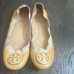 Tory Burch Caroline flats Size 7